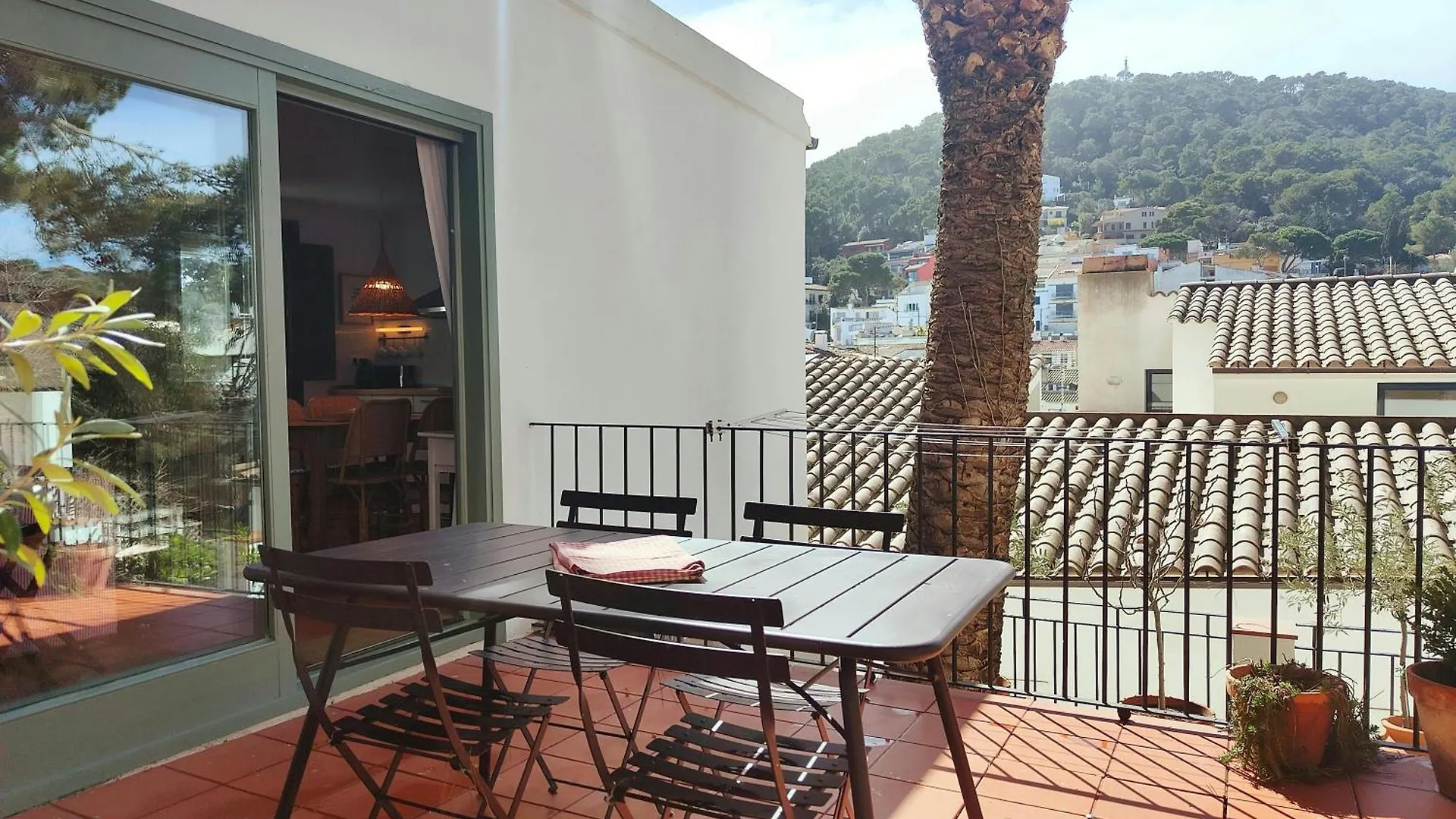 T2 - Sunny Duplex With Garden 50M From Beach Tamariu Apartament
