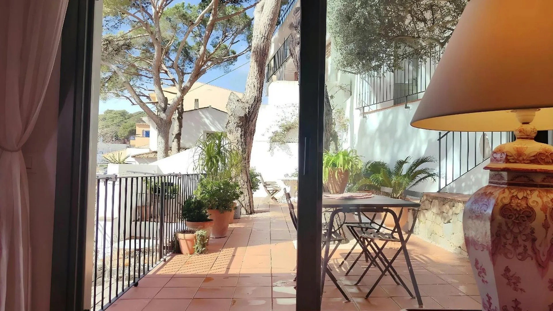 T2 - Sunny Duplex With Garden 50M From Beach Tamariu Apartament